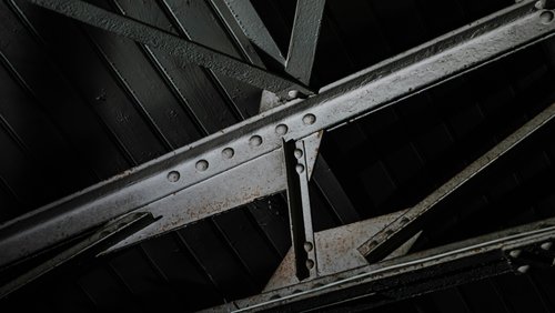 artis-kancs-6WvtqFSNMnY-unsplash