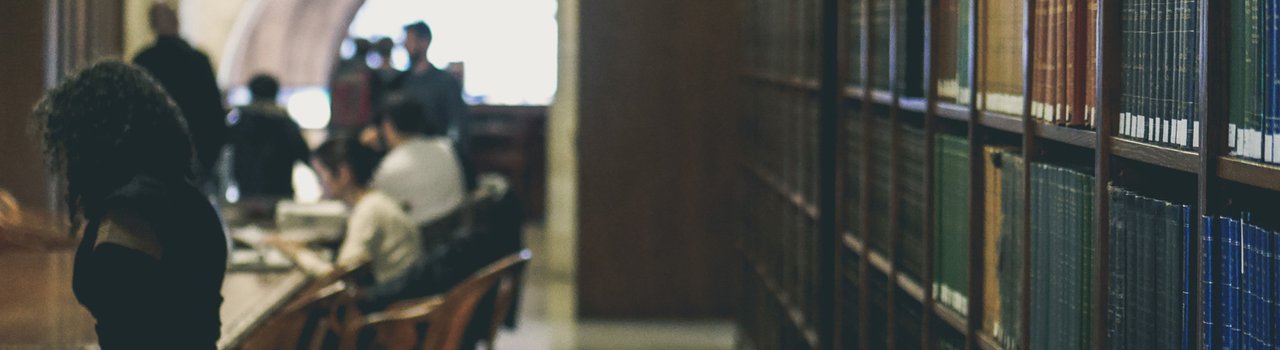 Accredited University - Header