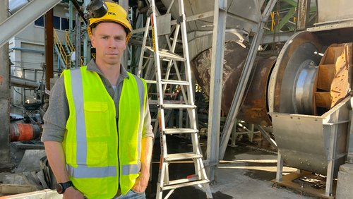 JoshGarrett_2Portrait