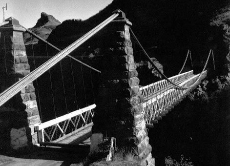 Kawarau-Gorge-Bridge-2
